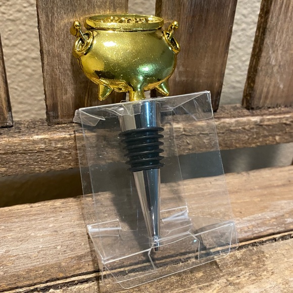 Halloween Witches Cauldron Wine Bottle Stopper, Cauldron Wine Bottle Stopper - Picture 11 of 16
